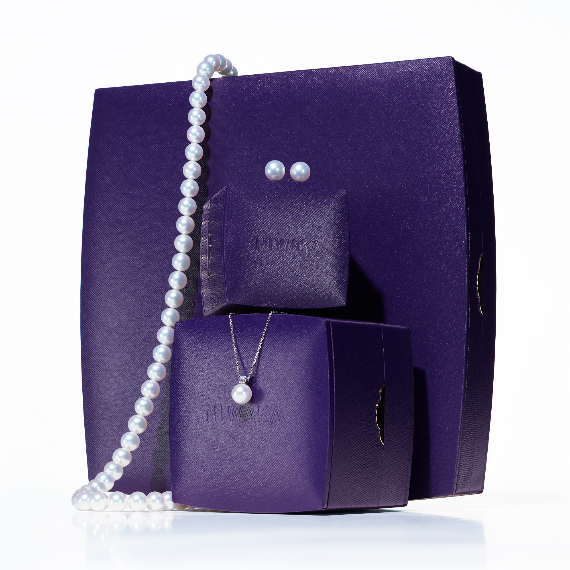 CLEARが紹介するNIWAKA SHIROSUMIKA