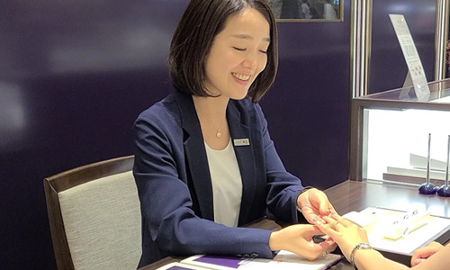 イオンモール津南店の様子